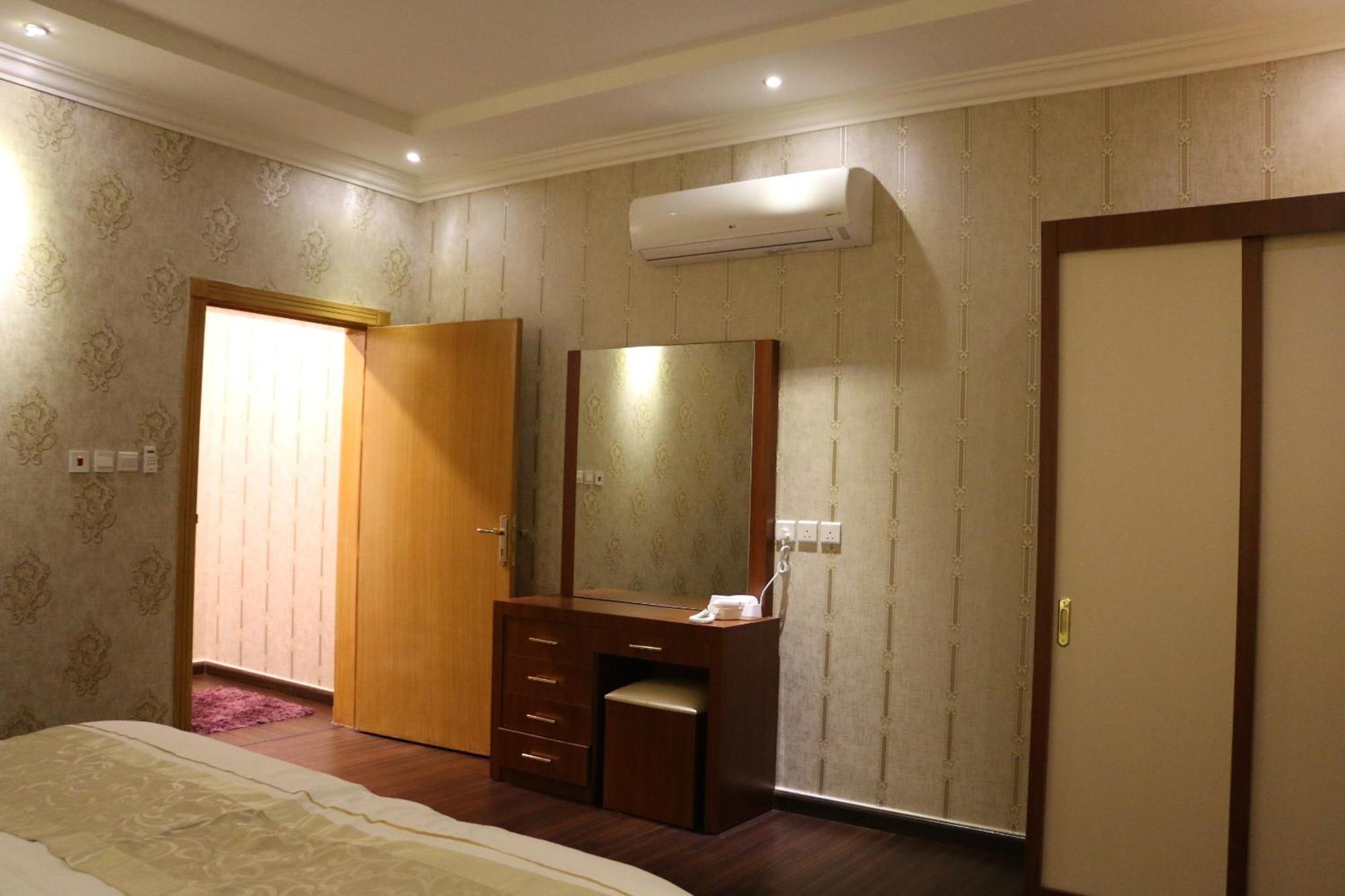 Al Joon Hotel Ер-Ріяд Номер фото