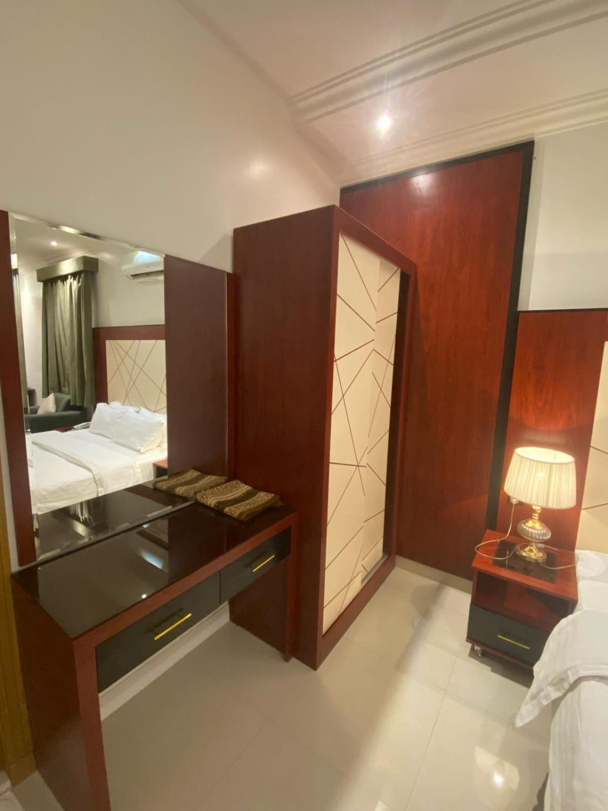 Al Joon Hotel Ер-Ріяд Екстер'єр фото